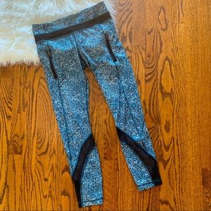 Lululemon Speckled Blue and White Leggings